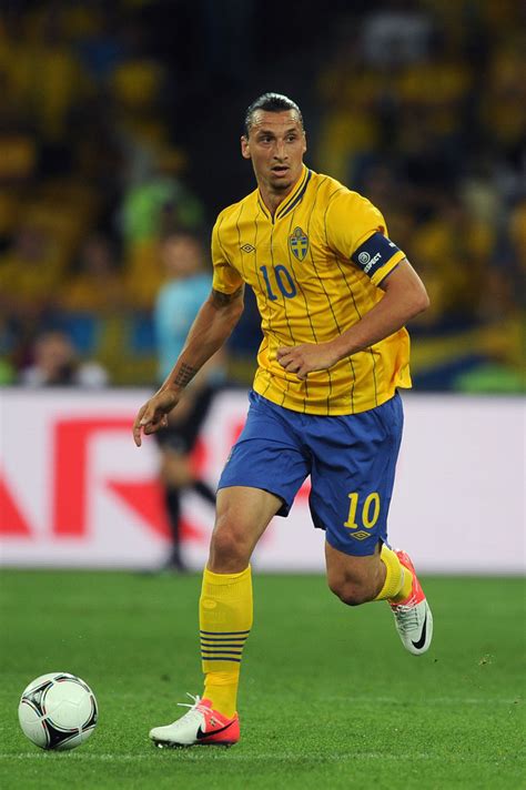 Zlatan was born in 1981 in malmö, sweden. Zlatan Ibrahimovic - Zlatan Ibrahimovic Photos - Sweden v ...