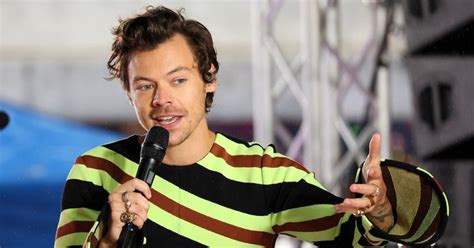 Is Harry Styles Gay Here S What The As It Was Singer Has Said About His Sexuality 3tdesign