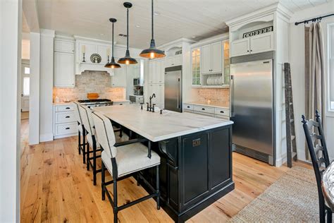 Whether you prefer a modern or a traditional look, this color scheme will vividly transform your kitchen interior. Black and White Kitchen Manasquan New Jersey by Design ...