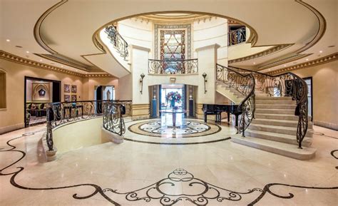 28000 Square Foot Mega Mansion In Dubai Homes Of The Rich