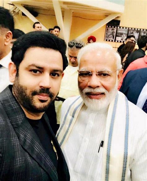 Producer Ajay Kapoor Meets Honourable Pm Narendra Modi Bollywood News