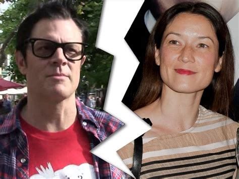 Jackass Star Johnny Knoxville Files For Divorce From Second Wife