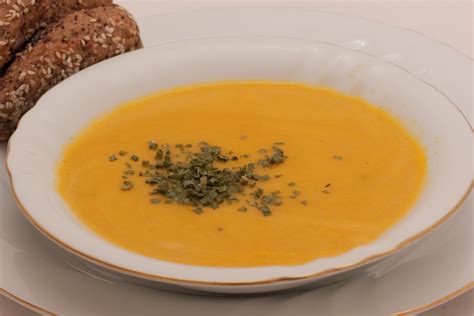 Cream Of Carrot And Honey Soup Recipe