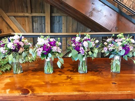What shape should the bouquet be? Pin by Fosters Flower Shop on Bridal Bouquets by ...
