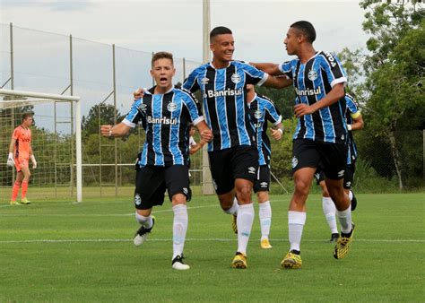 Grêmio Derrota Fora De Casa O Vitória No Brasileiro Sub 20