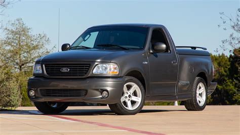 Produced in limited number in 1993, 1994 and 1995. F150 svt lightning truck | Cozot Cars