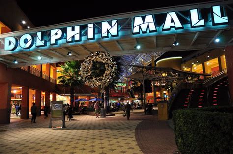 Dolphin Mall Tiendas Del Centro Comercial Y Ubicación En Miami