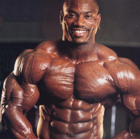 Olympia, 9x arnold classic champ, athlete. Dexter Jackson - Train Body and Mind