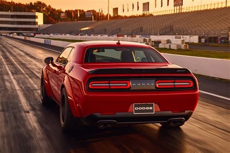 Last Ever 2018 Dodge Challenger Srt Demon 2017 Viper To Be Sold As A