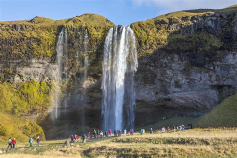 The 10 Best Waterfalls In Iceland