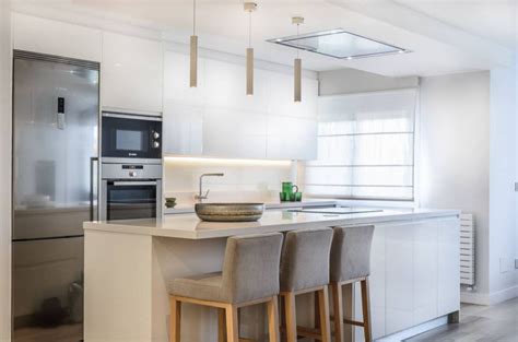 Imágenes de cocinas modernas pequeñas. Cocinas blancas: por qué todo el mundo está enamorado de ...