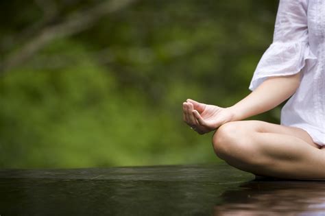Yoga postura de meditación MAD4YOGA