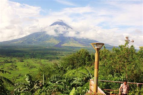 Random Travels And Reflections Mayon Volcano Ligñon Hill Nature Park