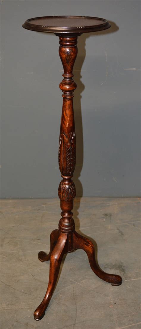 Mahogany Plant Stand | 782092 | Sellingantiques.co.uk