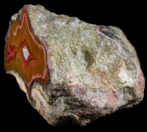 Photographs Of Mineral No 44080 Quartz Var Laguna Agate From Ojo