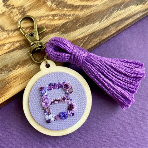 floral-embroidery-keychain-in-2021-embroidery-craft,-hand-embroidery-letters,-embroidery-and