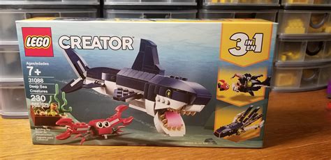 Its Great To Be Canadian 2019 Lego Creator Shark Rlego