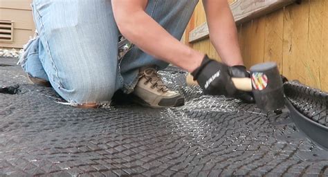 How to make a gravel patio. SIMPLE DIY BACKYARD MAKEOVER (PEA GRAVEL PATIO & FIRE PIT ...