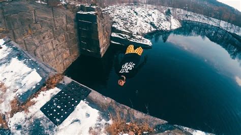 Winter Cliff Jumping 100 Feet Youtube
