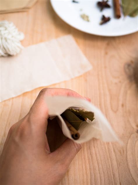 How To Make Spice Sachets With Coffee Filters And Teabags — Garlic Delight