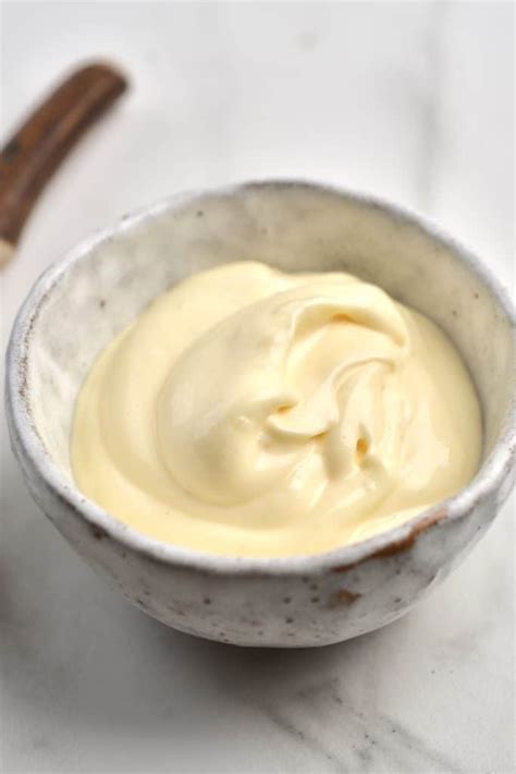 5 Ingredient Simple Homemade Mayonnaise Alphafoodie
