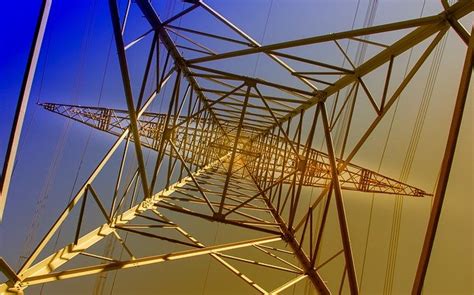 Electric Transmission Towers A Beginners Guide Shrink That Footprint