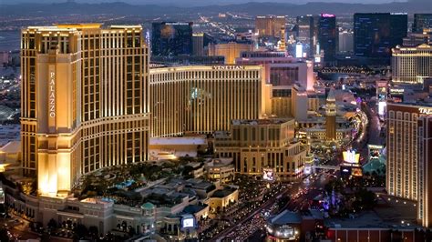 Las Vegas Sands To Pay Employees Amid Venetian Palazzo Closures