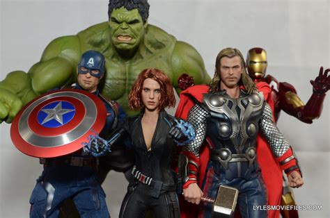 Hot Toys Avengers Age Of Ultron Black Widow With Captain America