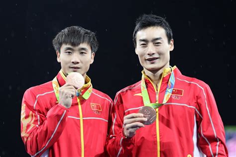 Cao yuan is a chinese diver and an olympic gold medalist, having won two golds and one bronze. 6 Chinese medalists rise in Rio Olympics in day 5 - CCTV ...