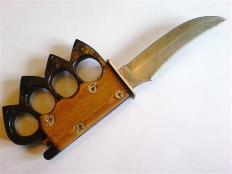 Weaponcollectors Knuckle Duster And Weapon Blog Wood Grip Trench