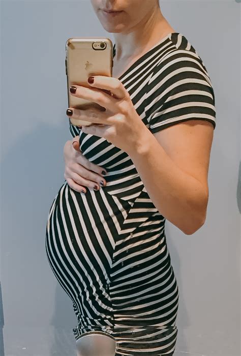 16 Weeks Pregnant With Twins What To Expect When Youre 4 Months