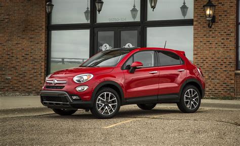 The 2021 fiat 500x has that classic italian style that the brand is known for but lacks the verdict the 500x offers style and substance, but it lacks the practicality that many suv buyers may be seeking. Fiat 500x review car and driver
