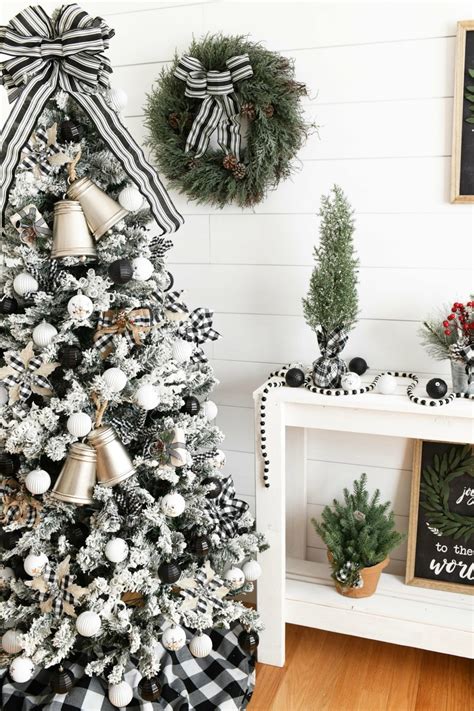 Black And White Buffalo Plaid Christmas Decorationscheck Christmas