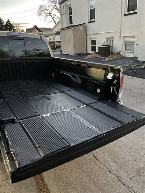 I like sitting on it and i was wondering if it could support two people. How much weight can a 2020 Tacoma tailgate hold? | Tacoma ...