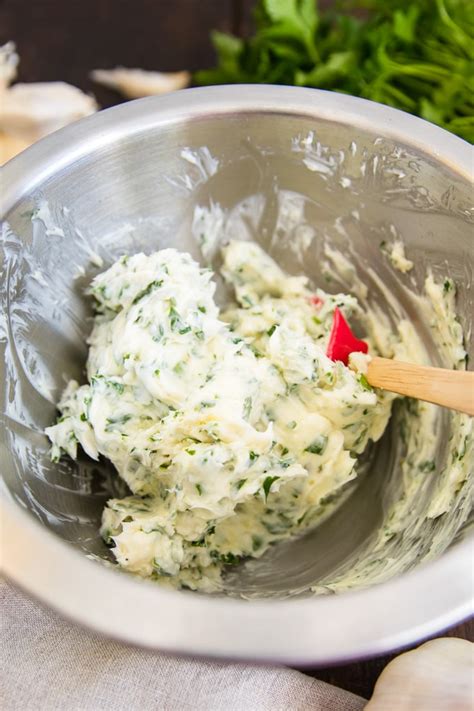 Easy Homemade Garlic Butter Recipe
