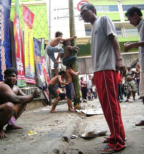 Aplikasi di tempat kerja edisi:2. foto zaza: tekanan di tempat kerja
