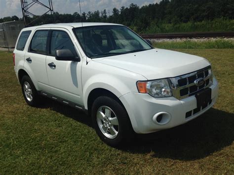 2010 Ford Escape Xls