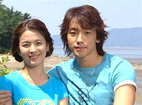 On top of that, it's between a lowly writer and the biggest star in korea! Full House - Korean Drama 2004 Review - Rain, Song Hye Kyo