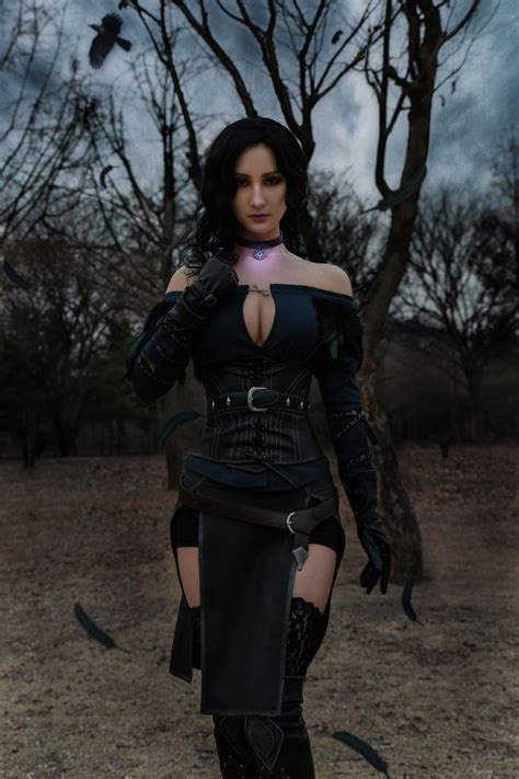 Pin By Fogg Couture On Yennefer Of Vengerberg Goth Girls Gothic