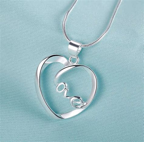 Love Heart Beautifulsilver Plated Necklace Silver Pendant Jewelry