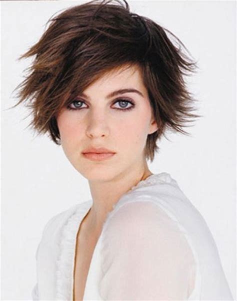 Getting it right though can give you that extra confidence you need and truly add to a new look. Cute Haircuts for Short Hair | Short Hairstyles 2018 ...