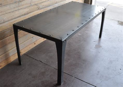 These vintage style tables are a great choice to use as kitchen or dining tables, all available at the best prices you will find on the internet. Simple Metal Table | Vintage Industrial Furniture