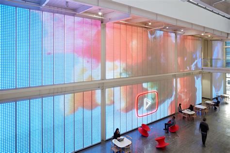 A Look Inside Youtube’s Modern San Bruno HQ - Officelovin'