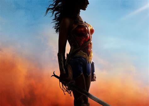 Critics Have Shared Their Thoughts On Wonder Woman Geekfeed