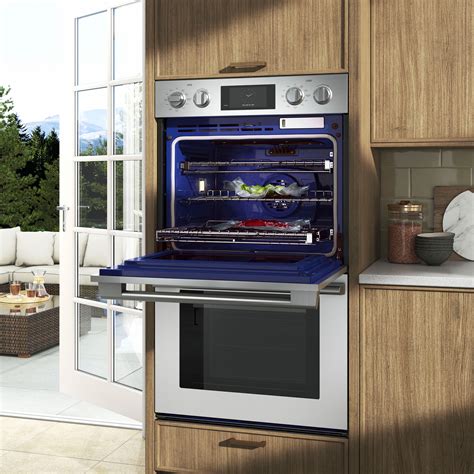 Appliances Silver Signature Kitchen Suite Double Wall Oven With Steam