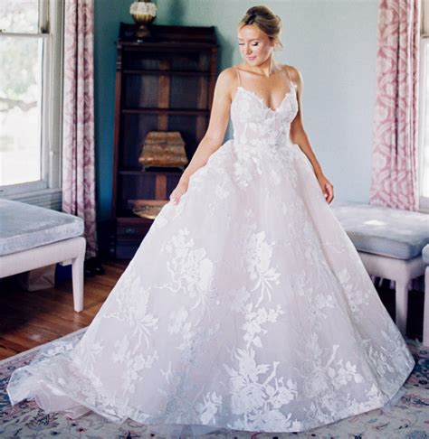 Monique Lhuillier Maeve Wedding Dress Save 63 Stillwhite