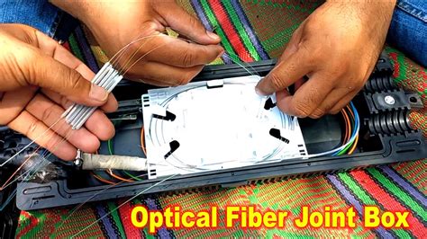 Fiber Optic Cable Splicing Joint Box In Urdu Hindi Fujikura Youtube