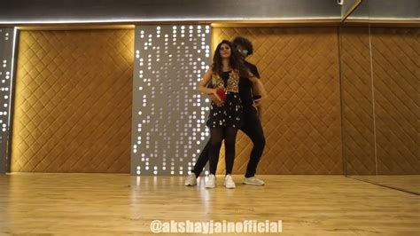 Hot Indian Dance Sexy Couple Dance Youtube