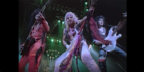 Mötley Crüe Is Getting In Shape For Comeback Tour