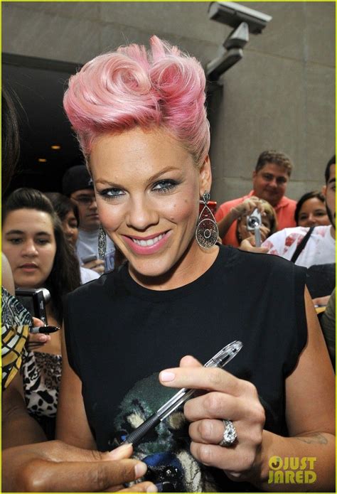 Pink Hair Style Not The Color Of Course Pink Singer Short Hair